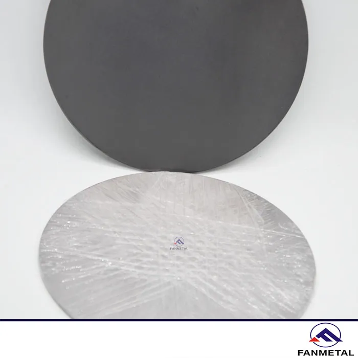 Diski tat-Tantalu (Ta).